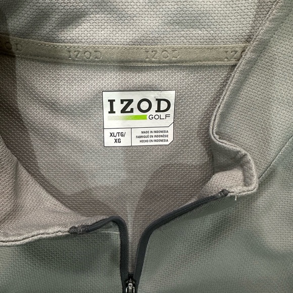 IZOD Golf Performance Quarter‑Zip — Gray (XL) - Picture 5 of 7